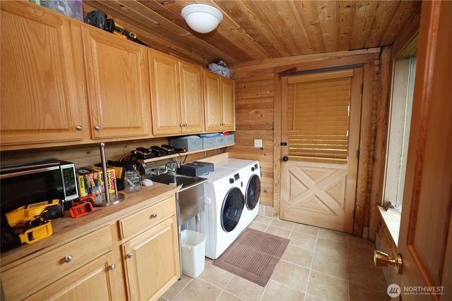 209 Marine Drive, Blakely Island, WA 98222