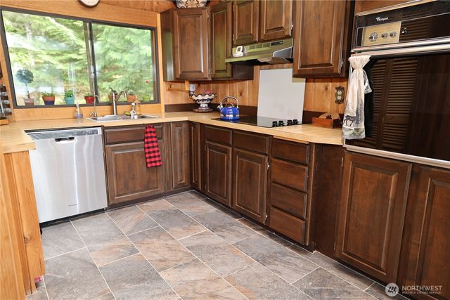 209 Marine Drive, Blakely Island, WA 98222