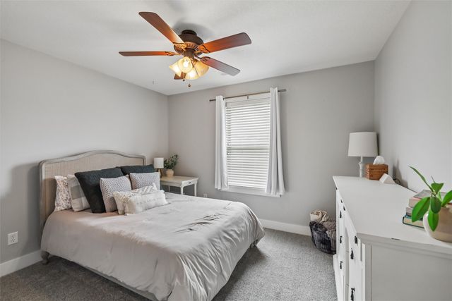 16447 Buena Vista Drive, Clive, IA 50325