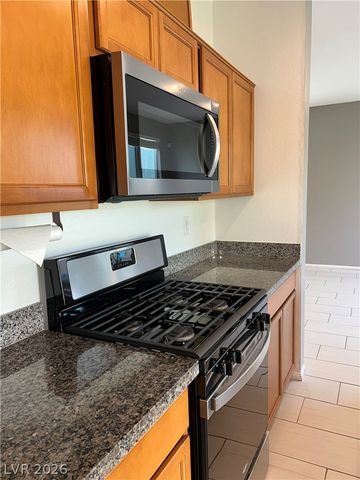 6633 West Evander Street, North Las Vegas, NV 89086