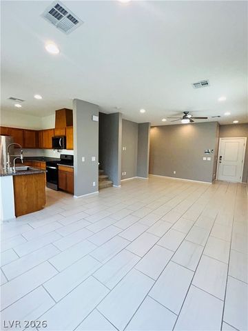 6633 West Evander Street, North Las Vegas, NV 89086