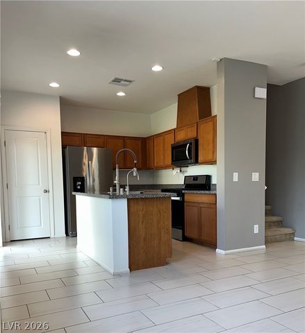 6633 West Evander Street, North Las Vegas, NV 89086