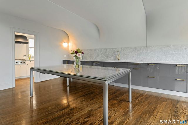 22 Hill Farm Road, Weston, CT 06883