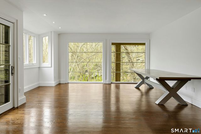 22 Hill Farm Road, Weston, CT 06883