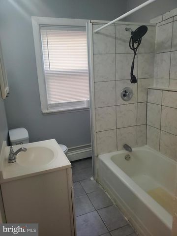 489 W HANOVER ST, Trenton, NJ 08618