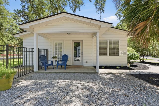 34 Alljoy Rd, Bluffton, SC 29910