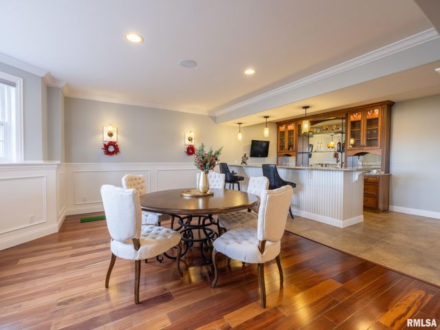 2422 W AUGUSTA Drive, Dunlap, IL 61525