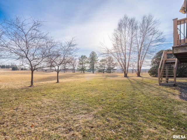 2422 W AUGUSTA Drive, Dunlap, IL 61525