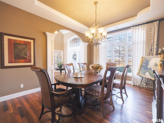 2422 W AUGUSTA Drive, Dunlap, IL 61525