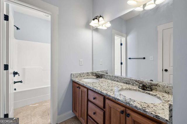 440 Nora Drive, Fayetteville, GA 30214