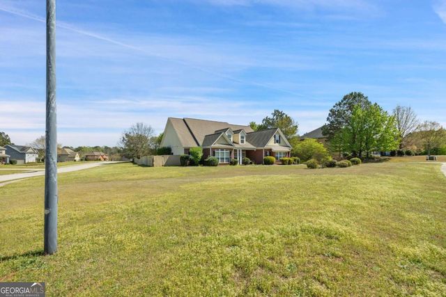 440 Nora Drive, Fayetteville, GA 30214