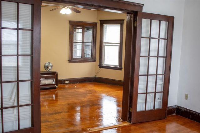 91 Perry Ave 3, Worcester, MA 01610