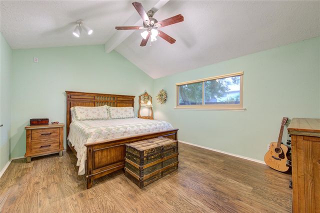 17559 S Compass Rose Circle Circle, Crosby, TX 77532