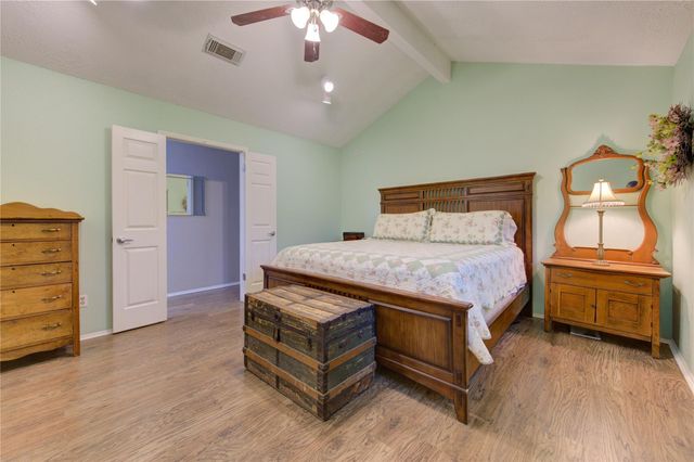 17559 S Compass Rose Circle Circle, Crosby, TX 77532