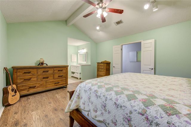17559 S Compass Rose Circle Circle, Crosby, TX 77532