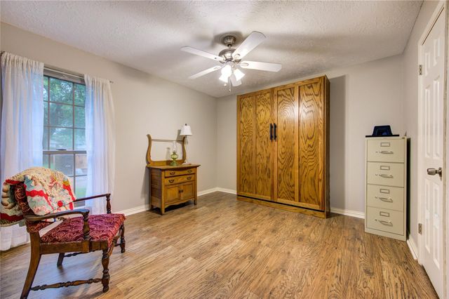 17559 S Compass Rose Circle Circle, Crosby, TX 77532