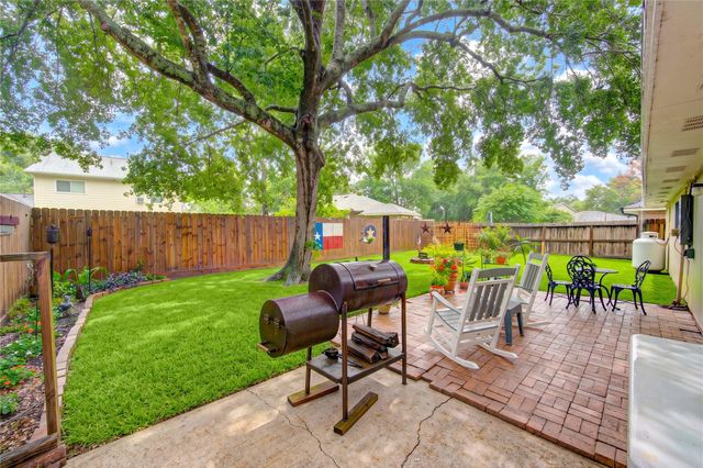 17559 S Compass Rose Circle Circle, Crosby, TX 77532
