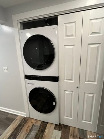 78 Shepard Avenue 78, Hamden, CT 06514