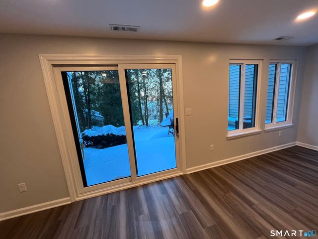 78 Shepard Avenue 78, Hamden, CT 06514