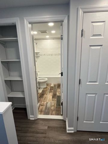 78 Shepard Avenue 78, Hamden, CT 06514