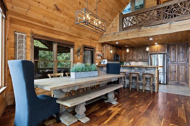 15 Paloma Drive, Blue Ridge, GA 30513