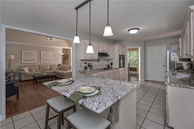 5885 West Chapel Hill Road, Douglasville, GA 30135