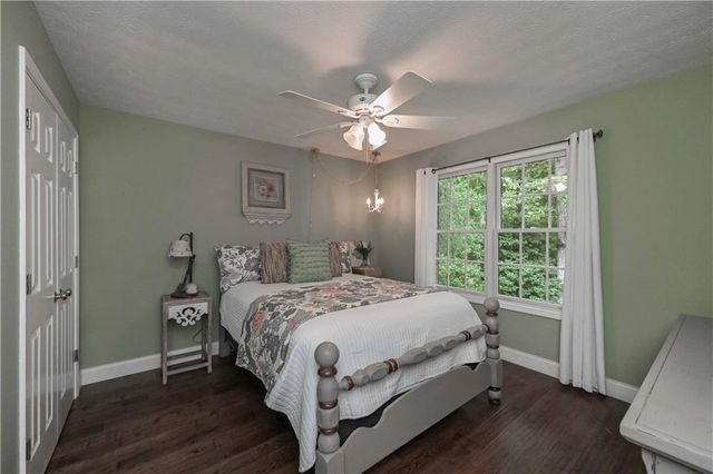 5885 West Chapel Hill Road, Douglasville, GA 30135