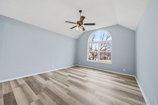 9519 S 96th East Avenue, Tulsa, OK 74133