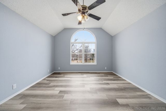 9519 S 96th East Avenue, Tulsa, OK 74133