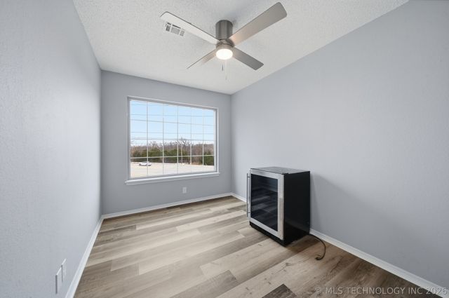 9519 S 96th East Avenue, Tulsa, OK 74133