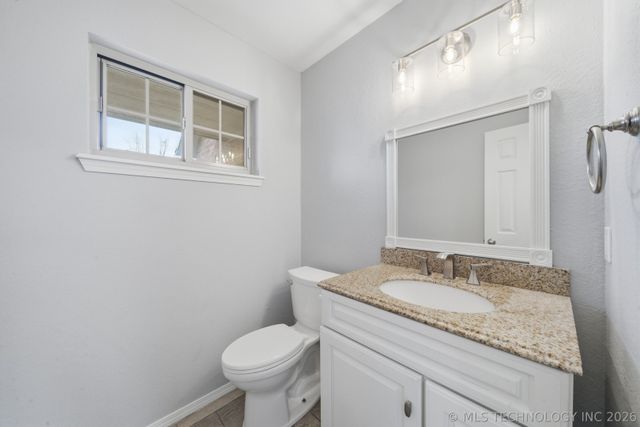 9519 S 96th East Avenue, Tulsa, OK 74133