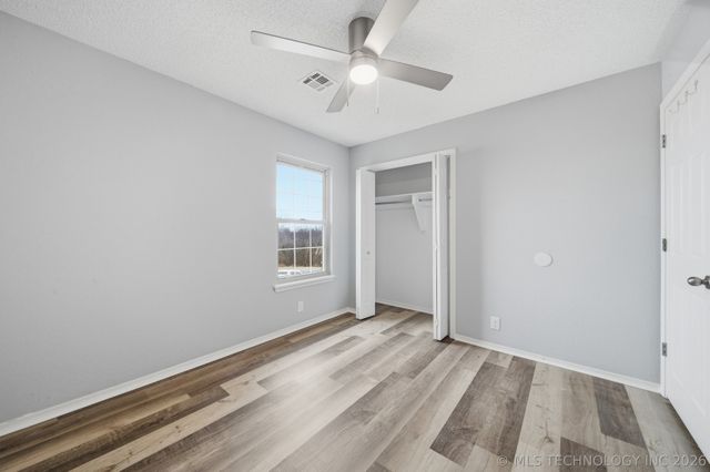 9519 S 96th East Avenue, Tulsa, OK 74133