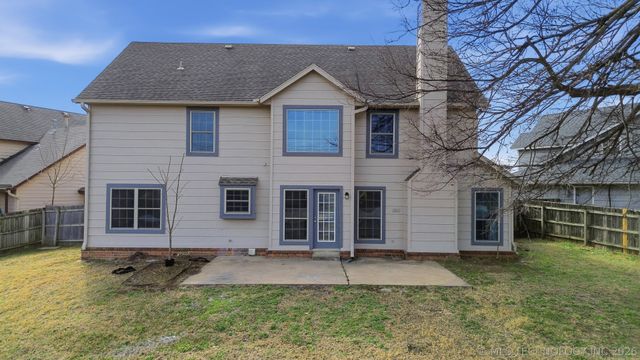 9519 S 96th East Avenue, Tulsa, OK 74133