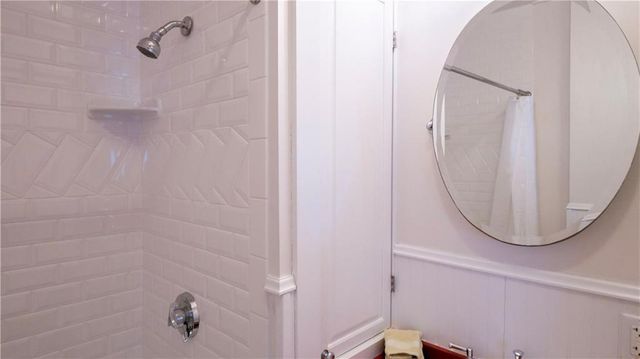 167 Coggeshall Avenue A, Newport, RI 02840