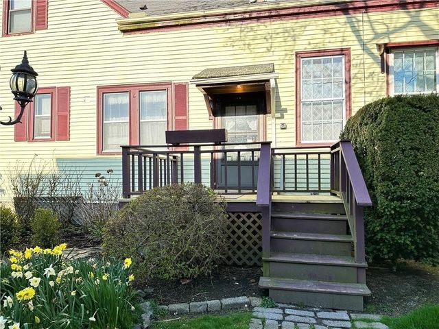 167 Coggeshall Avenue A, Newport, RI 02840