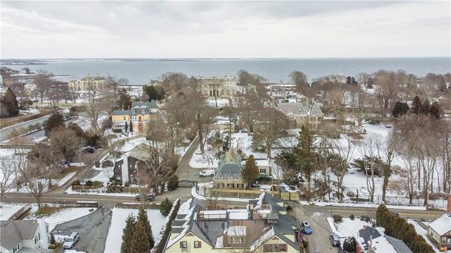 167 Coggeshall Avenue A, Newport, RI 02840