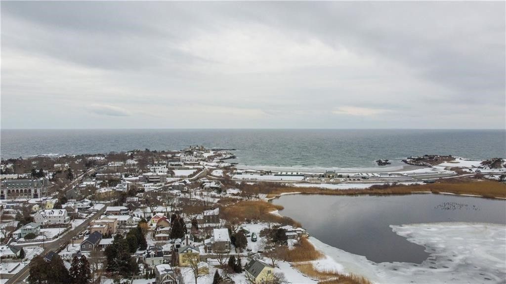 167 Coggeshall Avenue A, Newport, RI 02840