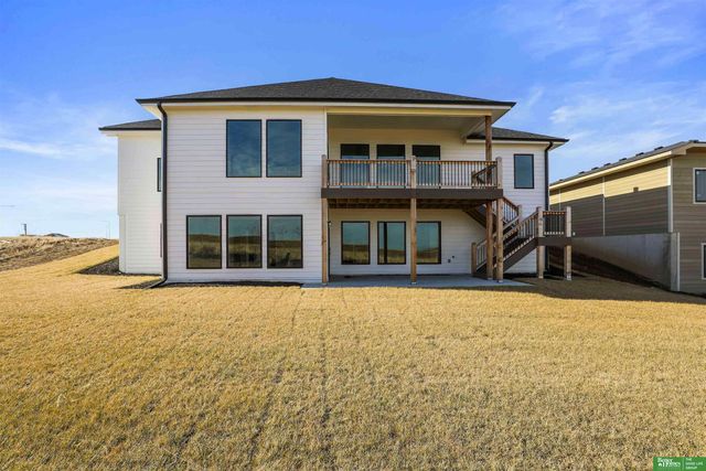 5709 N 195th Street, Elkhorn, NE 68022