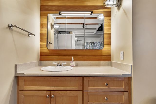 3-4 Tannery Brook Row 11, Somerville, MA 02144