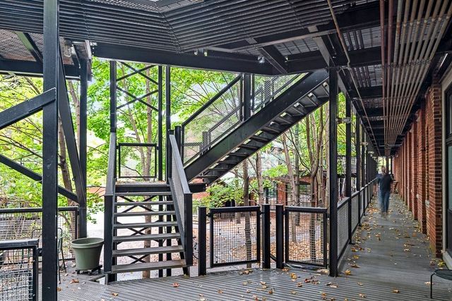 3-4 Tannery Brook Row 11, Somerville, MA 02144