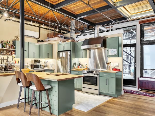 3-4 Tannery Brook Row 11, Somerville, MA 02144