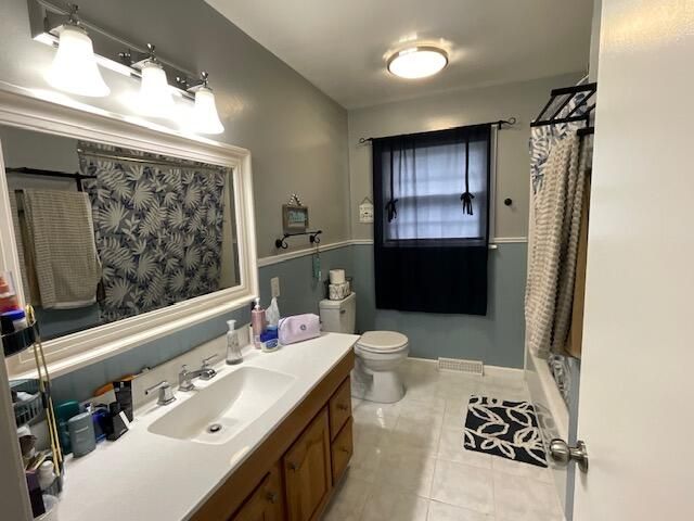 539 Missimer LN, Vinton, VA 24179