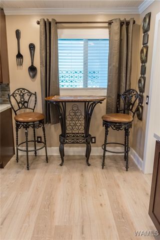 1102 N Washington, Livingston, AL 35470