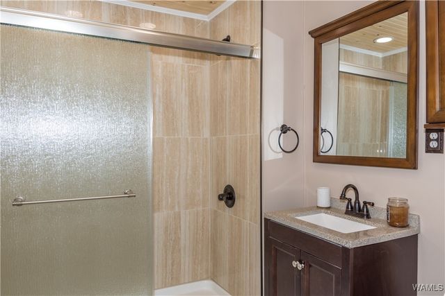 1102 N Washington, Livingston, AL 35470