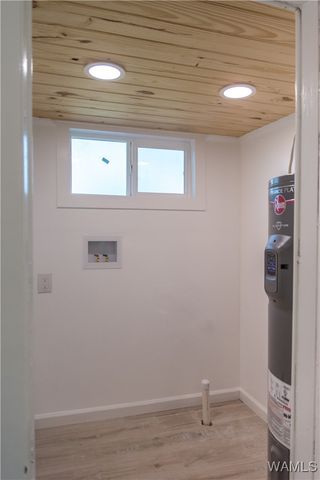 1102 N Washington, Livingston, AL 35470