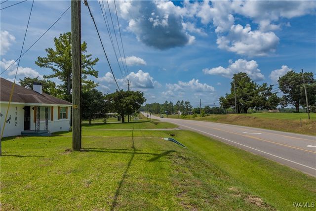 1102 N Washington, Livingston, AL 35470