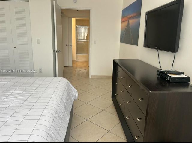 19999 E Country Club Dr 1501, Aventura, FL 33180