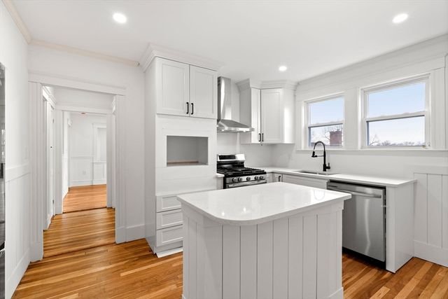 4-6 View South Ave 3, Boston, MA 02130