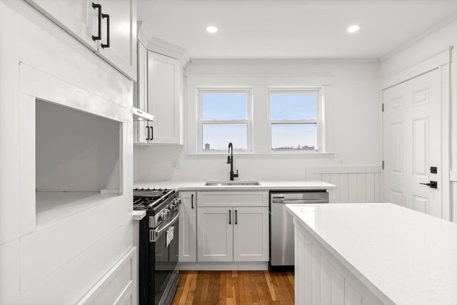 4-6 View South Ave 3, Boston, MA 02130