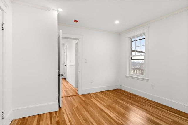 4-6 View South Ave 3, Boston, MA 02130